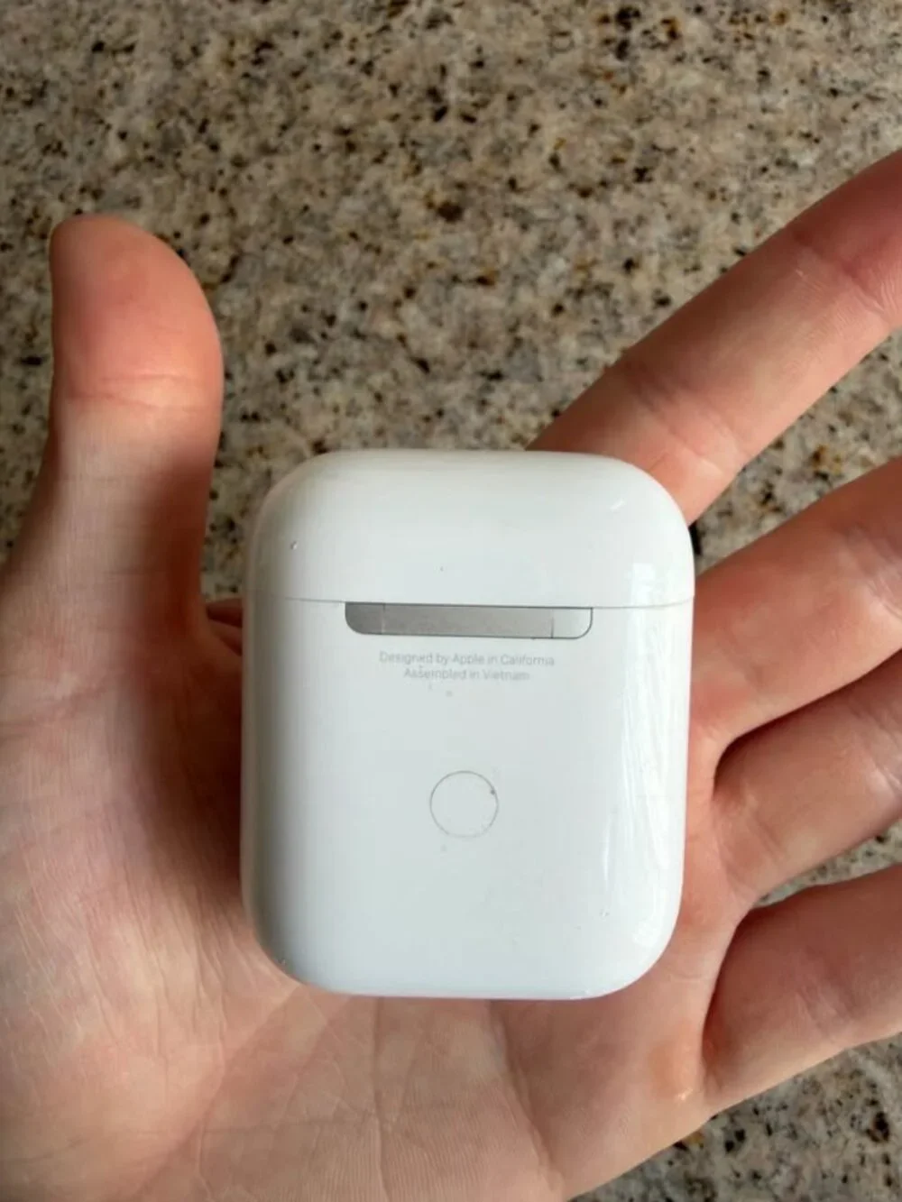Apple AirPods Generation 2